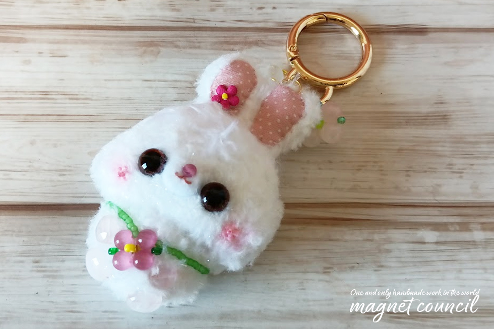 バッグチャーム「ゆらりん♪うさぴょん」B