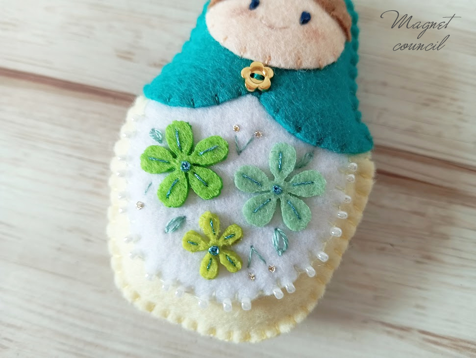 フェルトキーホルダー（マトリョーシカ・グリーン）