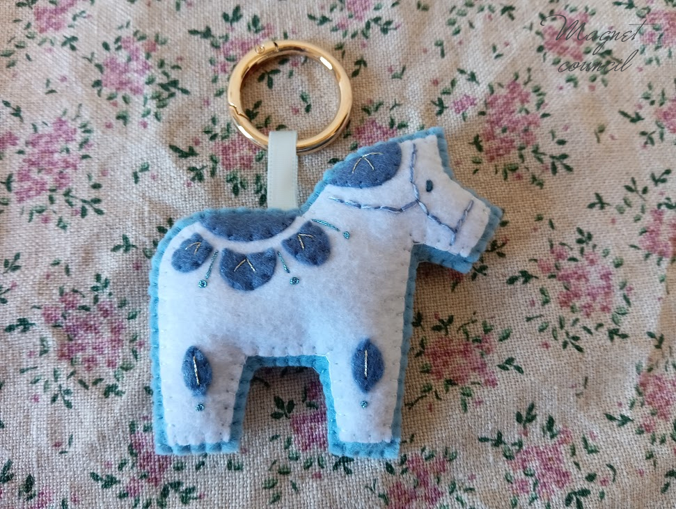 フェルトキーホルダー(ダーラナホース)