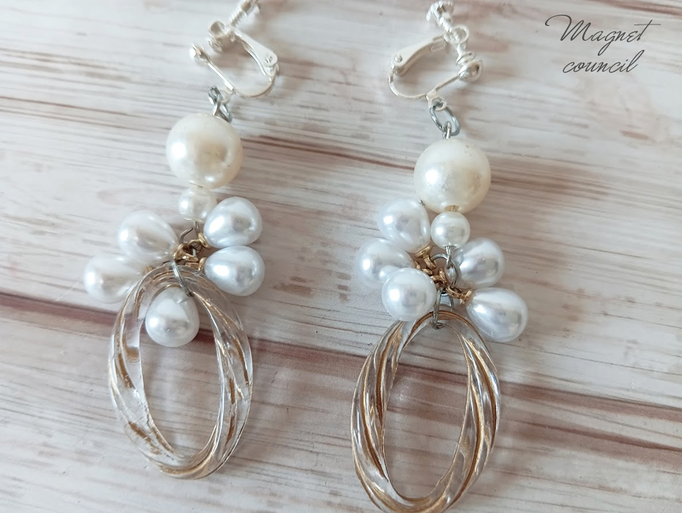 華やかに揺れる。ドロップパールの贅沢ボリュームイヤリング