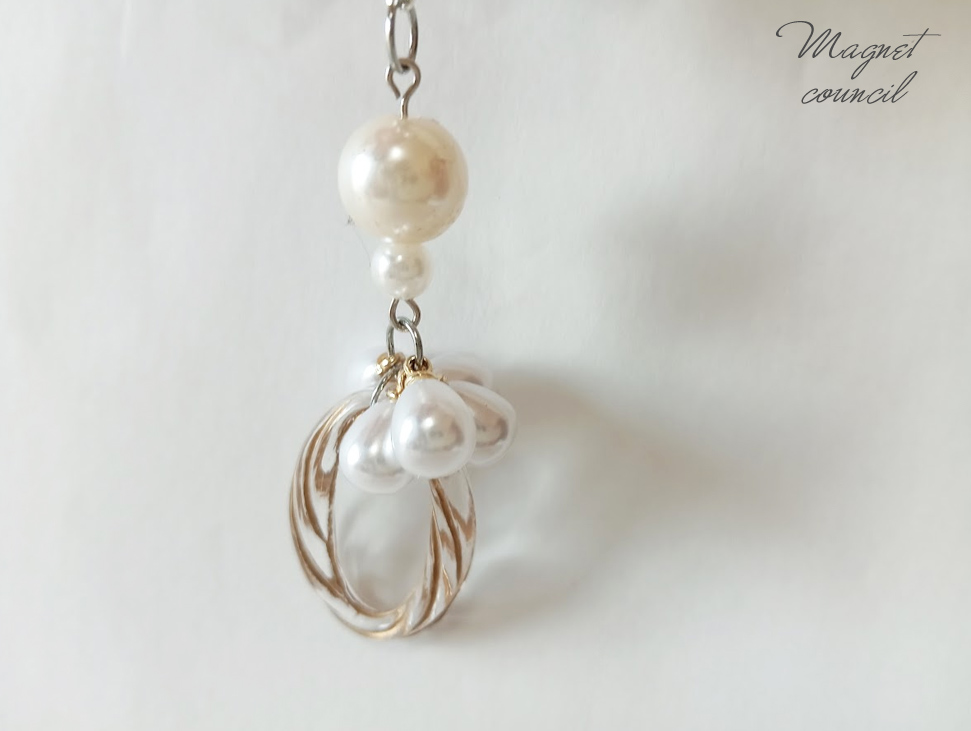 華やかに揺れる。ドロップパールの贅沢ボリュームイヤリング