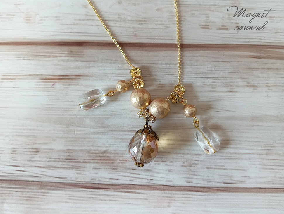 ソワグレージュ・ネックレス