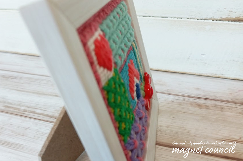 小さな刺繍額
