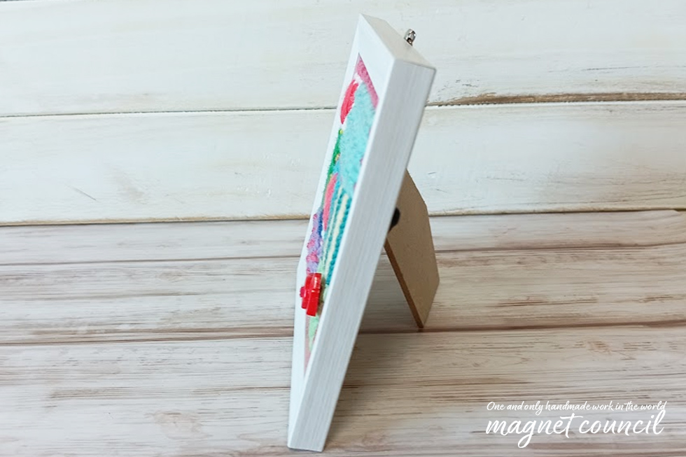 小さな刺繍額