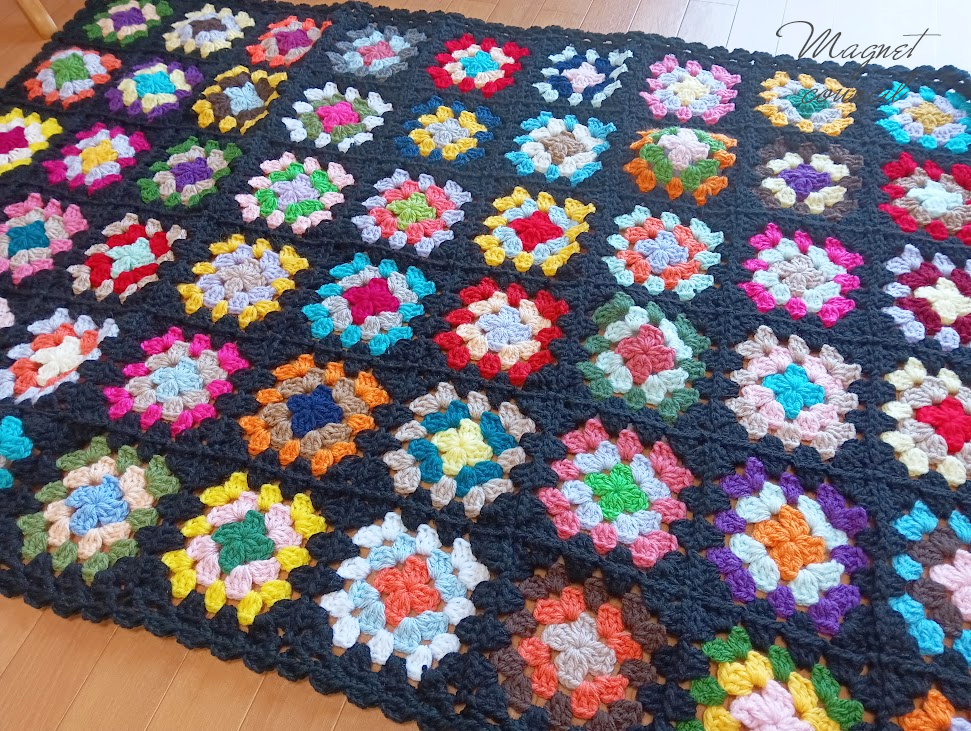 グラニースクエアブランケット