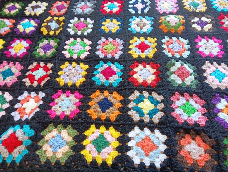 グラニースクエアブランケット