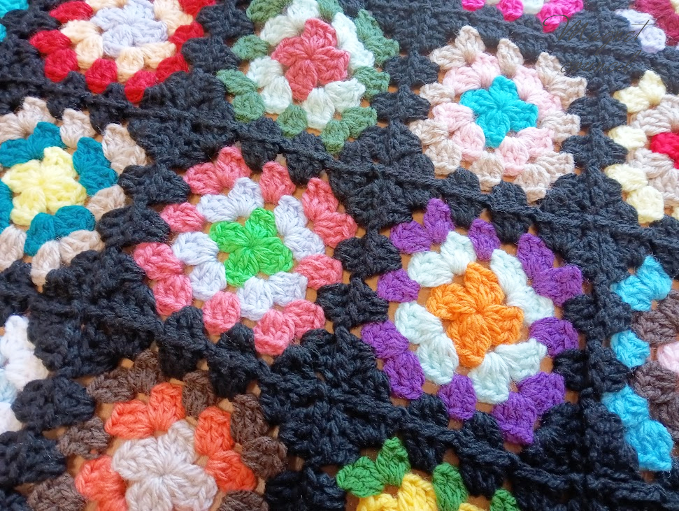 グラニースクエアブランケット