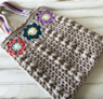 お花モチーフとパプコーン編みのバッグ