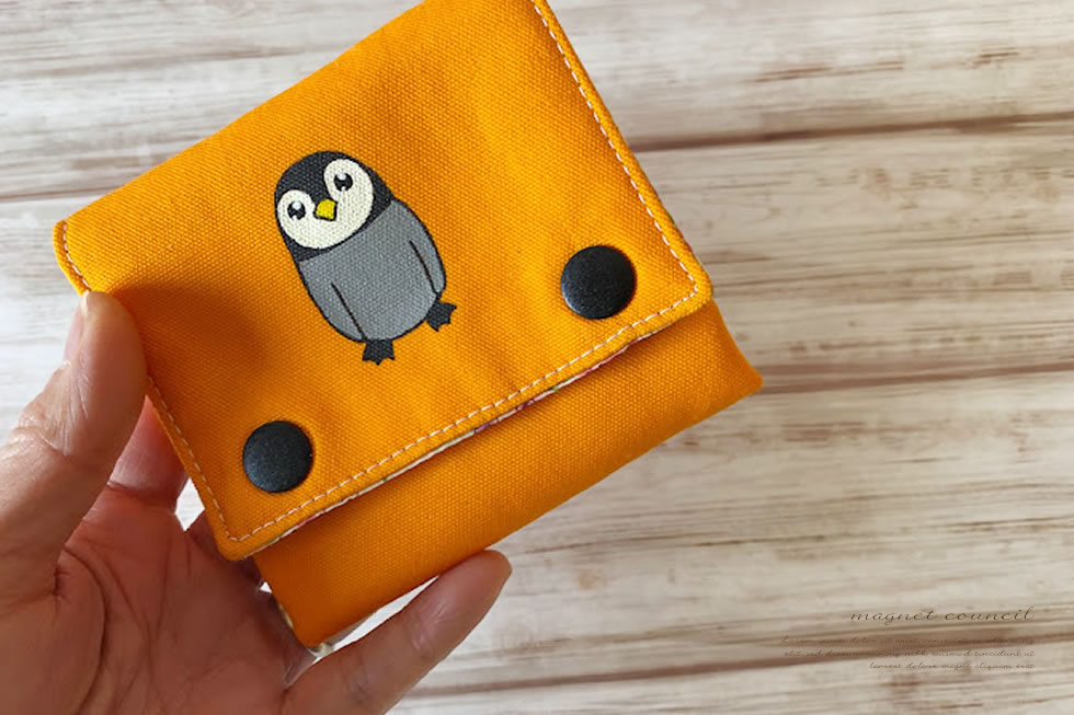 小ぶり財布（子ペンギン）