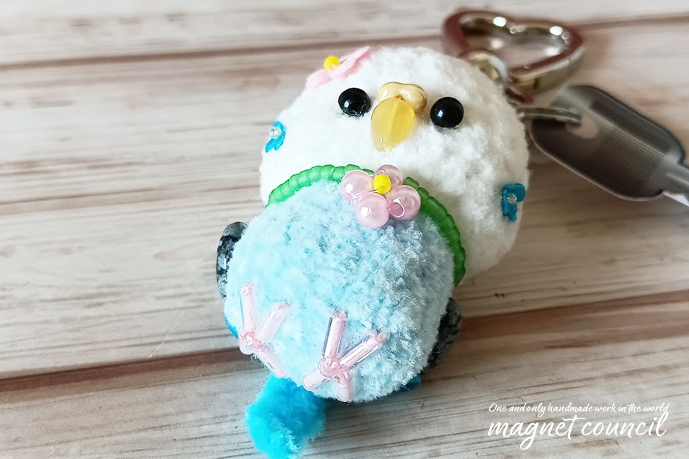 キーホルダー「ゆらりん♪セキセイインコちゃん」A