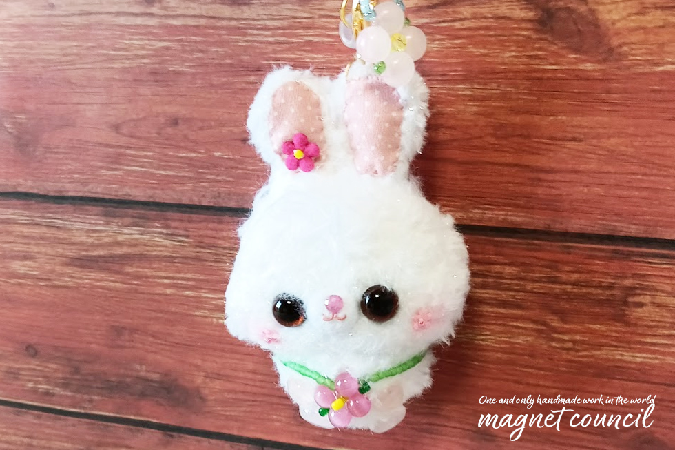 バッグチャーム「ゆらりん♪うさぴょん」B
