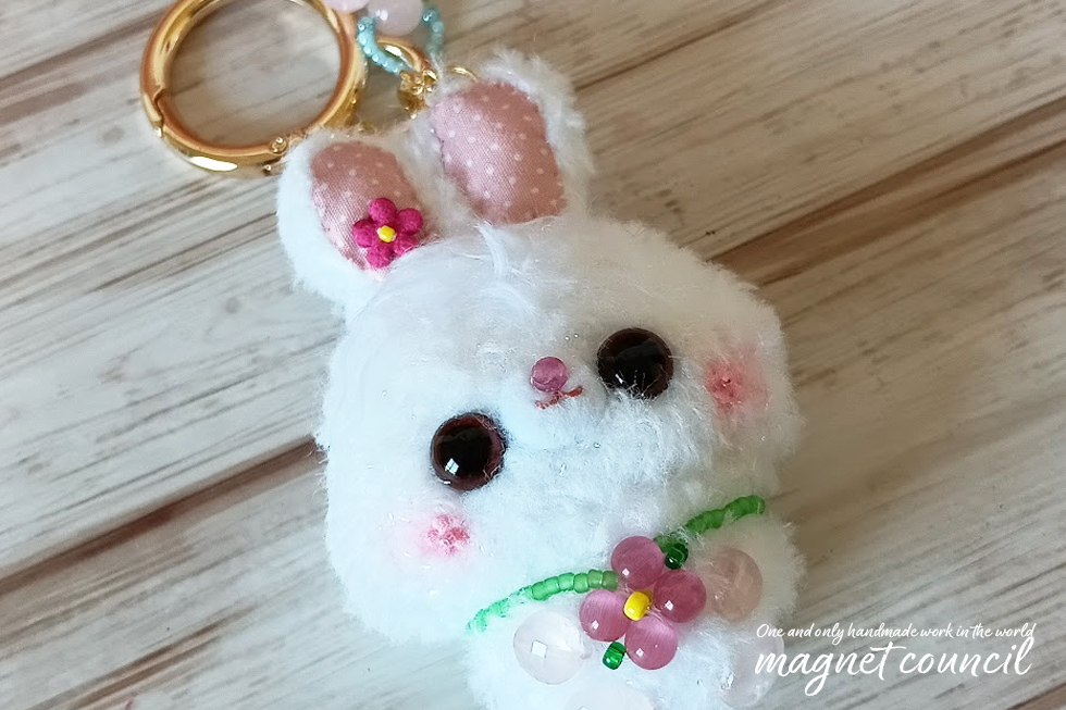 バッグチャーム「ゆらりん♪うさぴょん」B