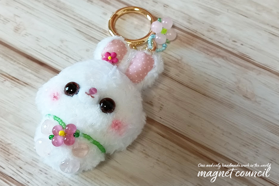 バッグチャーム「ゆらりん♪うさぴょん」B