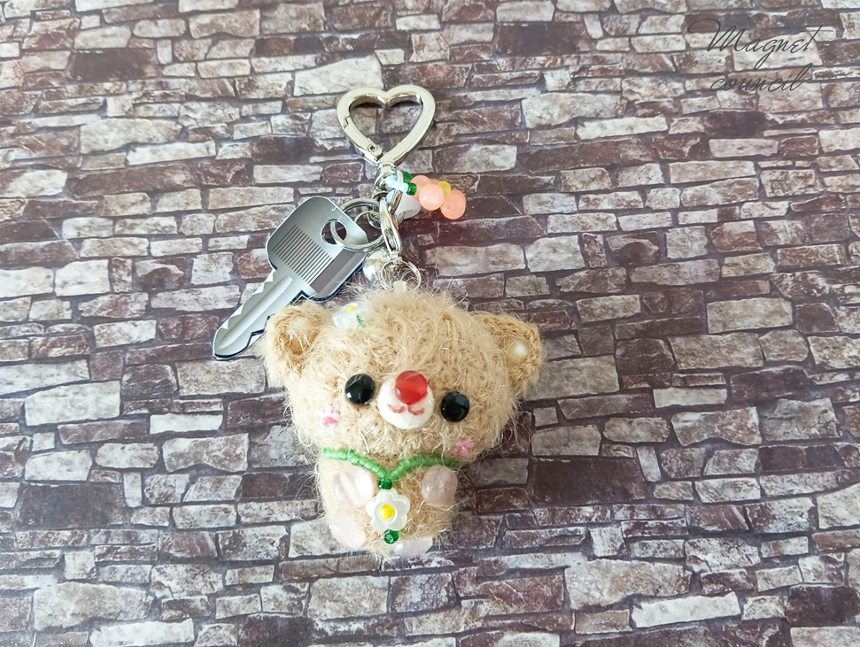キーホルダー「ゆらりん♪くまちゃん」