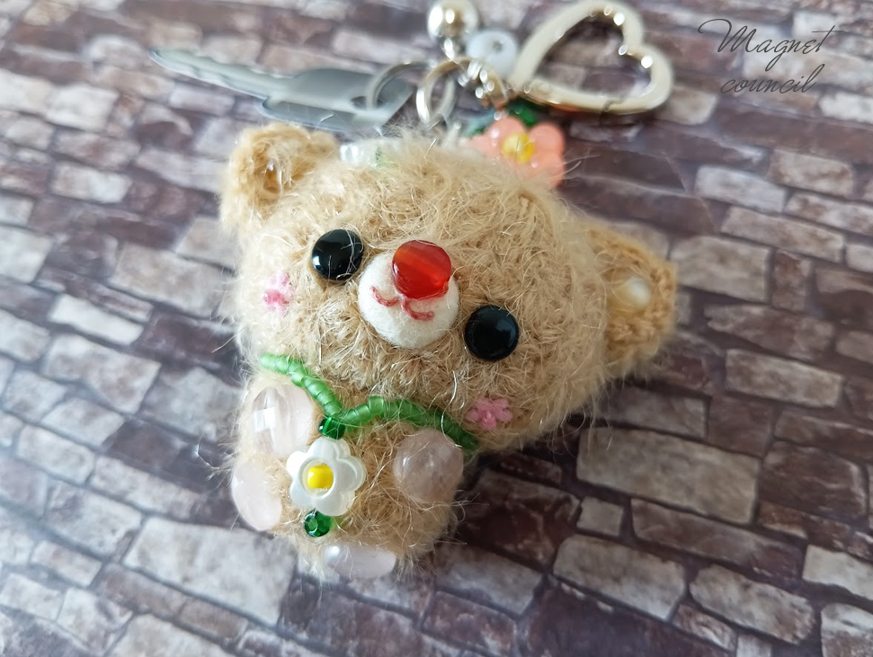 キーホルダー「ゆらりん♪くまちゃん」