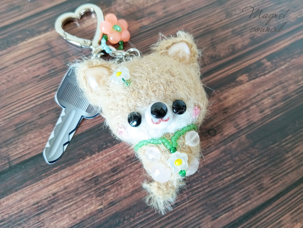 キーホルダー「ゆらりん♪たちみみワンちゃん」