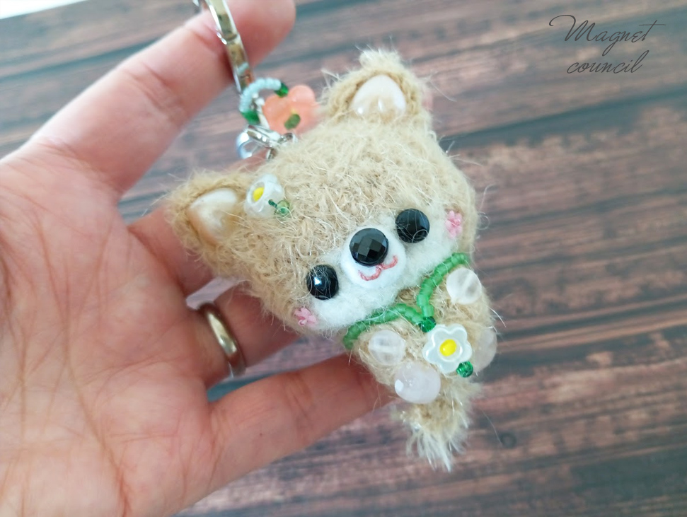 キーホルダー「ゆらりん♪たちみみワンちゃん」